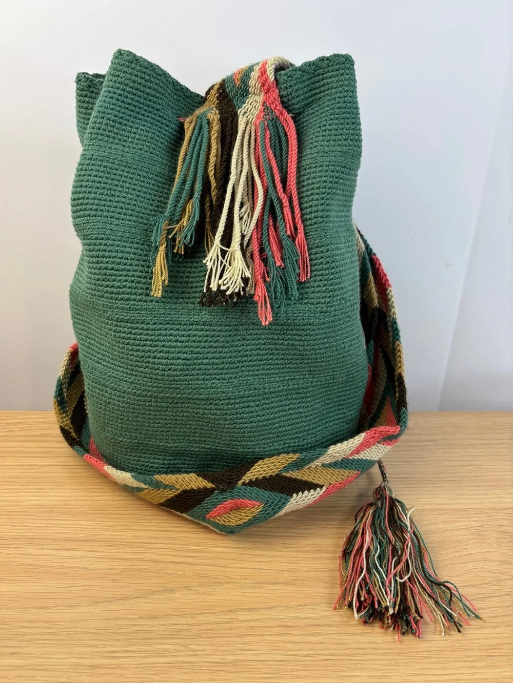 Wayuu Mochila Green Woven‎ Bucket Bag with Multicolor Strap & Tassels